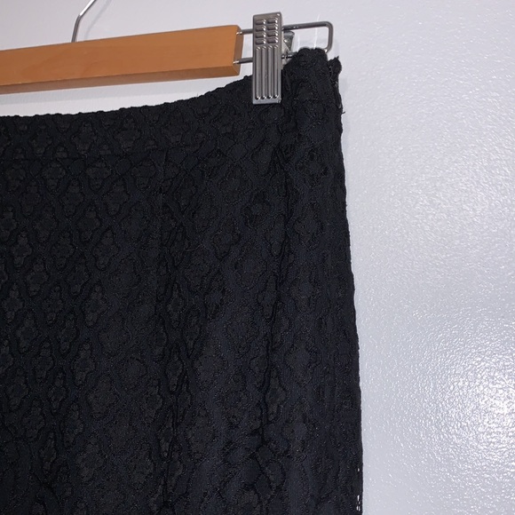 Chelsea 28 Lace skirt size Small - Picture 5 of 7